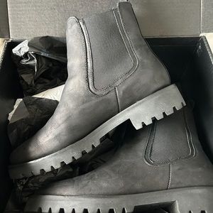 Women’s boots